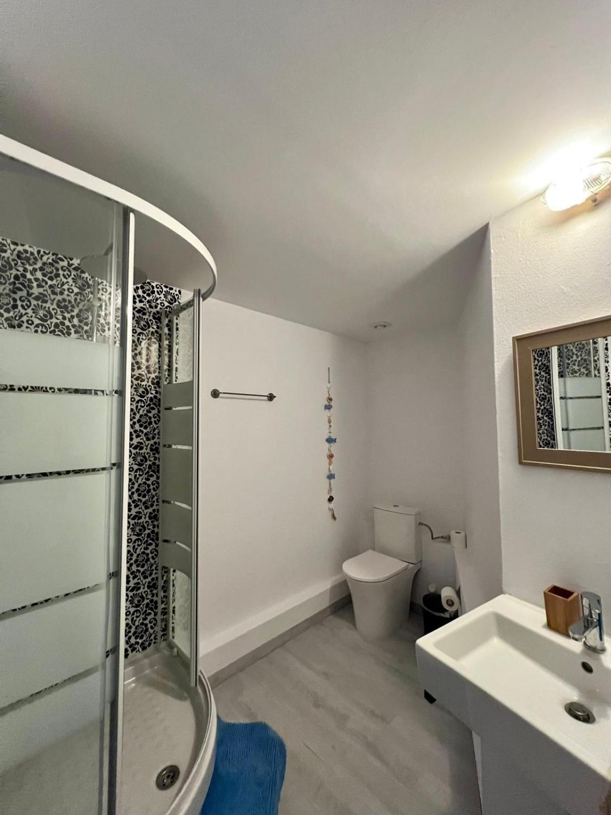 Mamma Mia Apartments Атина Екстериор снимка