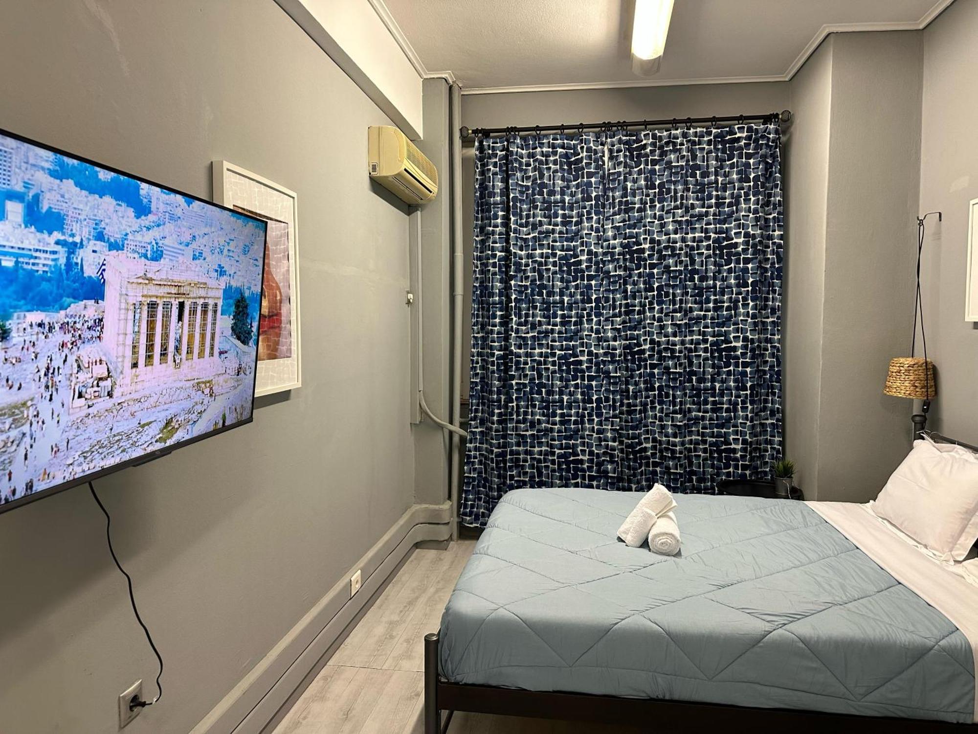 Mamma Mia Apartments Атина Екстериор снимка